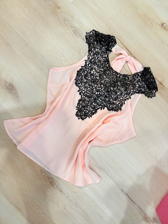 Tops - Peach Chiffon Tank with Black Lace Yoke